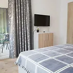 Cassie Apartment Brasov